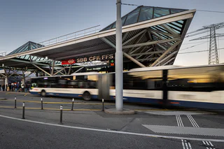 Transports Genève Aéroport (bus, trains. parkings)