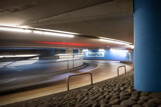 ResaPark Geneve Aeroport : reservez votre place de stationnement a l'avance pour un depart serein. Un service officiel garanti, rapide et securise. Reservez !
