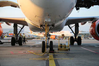 Contacts Partenaires et autorités Genève Aéroport