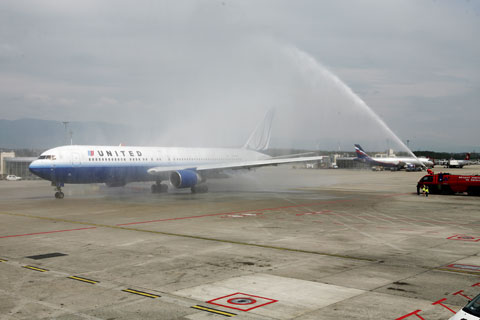 United Airlines Inaugural 20.04.2009. Crédit photo: Aéroport International de Genève - Frank Mentha United Airlines Inaugural 20.04.2009. Crédit photo: Aéroport International de Genève - Frank Mentha